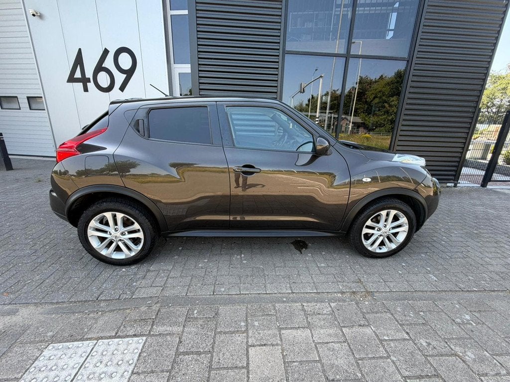 Nissan Juke 1.6 Tekna, Auto's, Nissan, Euro 5, 4 cilinders, Bruin, SUV of Terreinwagen