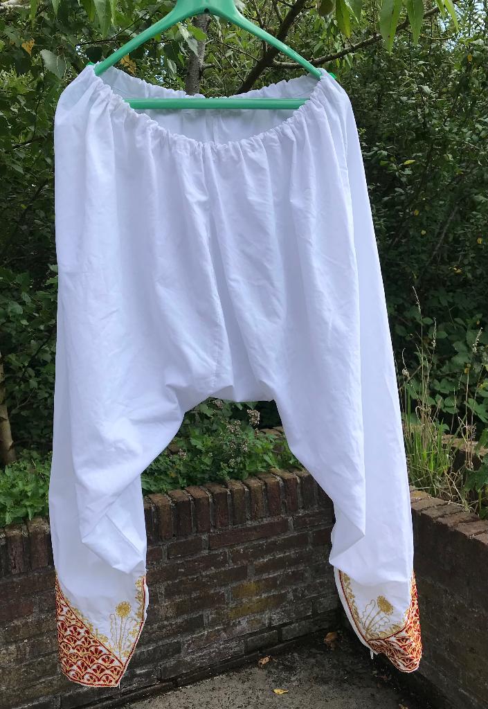 Harem broek WIT - vintage - gekocht in India - borduurwerk, Kleding | Dames, Broeken en Pantalons, Wit, Nieuw, Ophalen of Verzenden