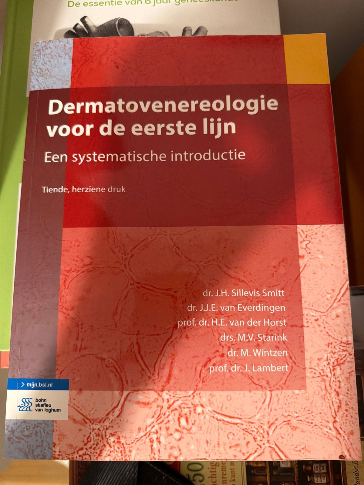 Dermatovenereologie voor de eerste lijn - 10e druk, Ophalen of Verzenden, Beta, Zo goed als nieuw, HBO