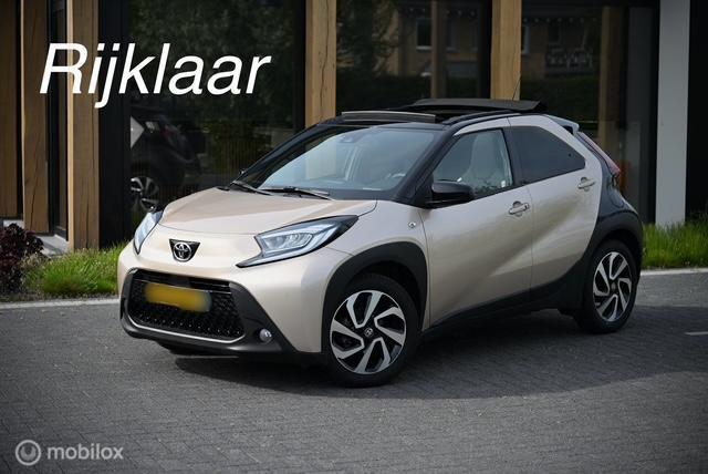 Toyota Aygo X Envy | Open dak | Led | Automaat | Stoelv |, Auto's, Stof, Gebruikt, Zwart, Bruin