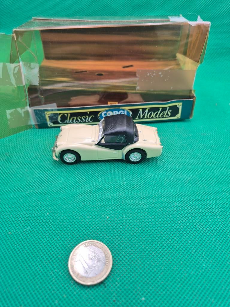 270 Triumph TR3A Soft Top 1/43 corgi, Ophalen of Verzenden, Zo goed als nieuw, Auto, Corgi