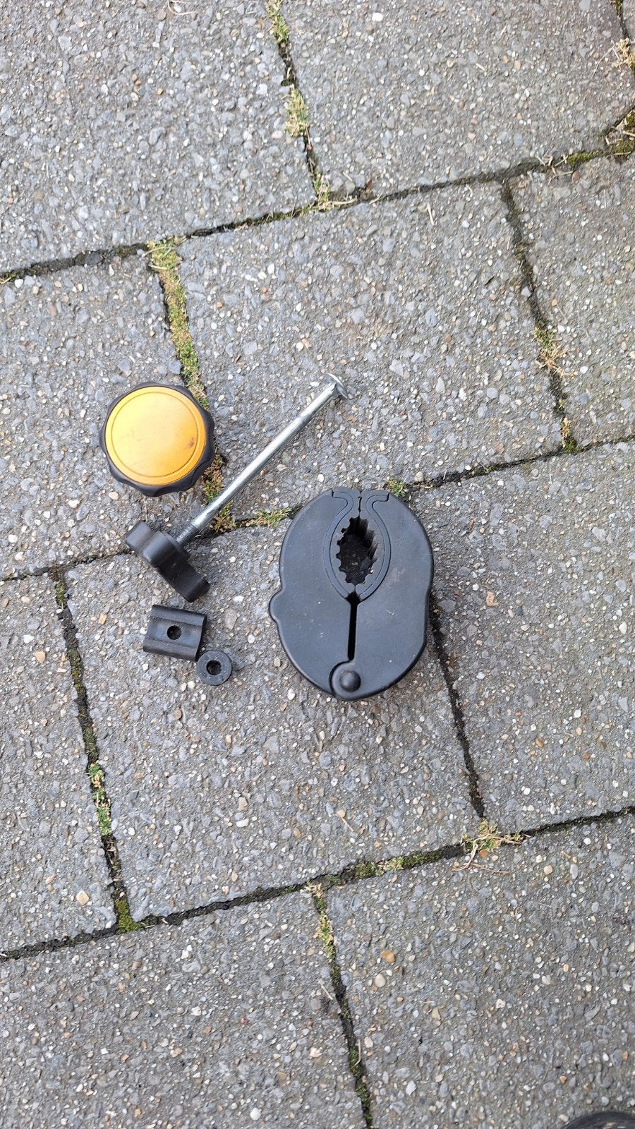 Spinder onderdelen voor fietsendrager, Verzenden