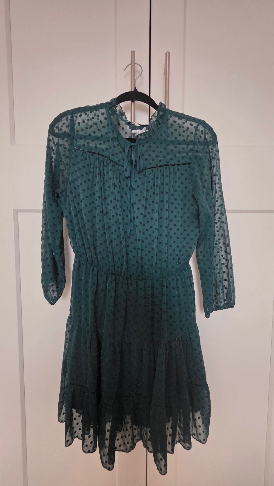 Reserved jurk L/40 - Groene jurk met stippen, Maat 42/44 (L), Ophalen of Verzenden, Gedragen, Reserved