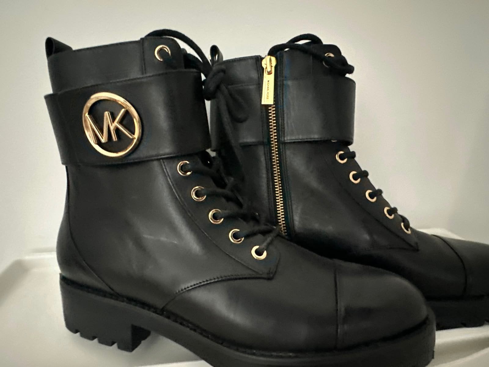 Michael Kors laarsjes maat 8,5 NIEUW!, Ophalen of Verzenden