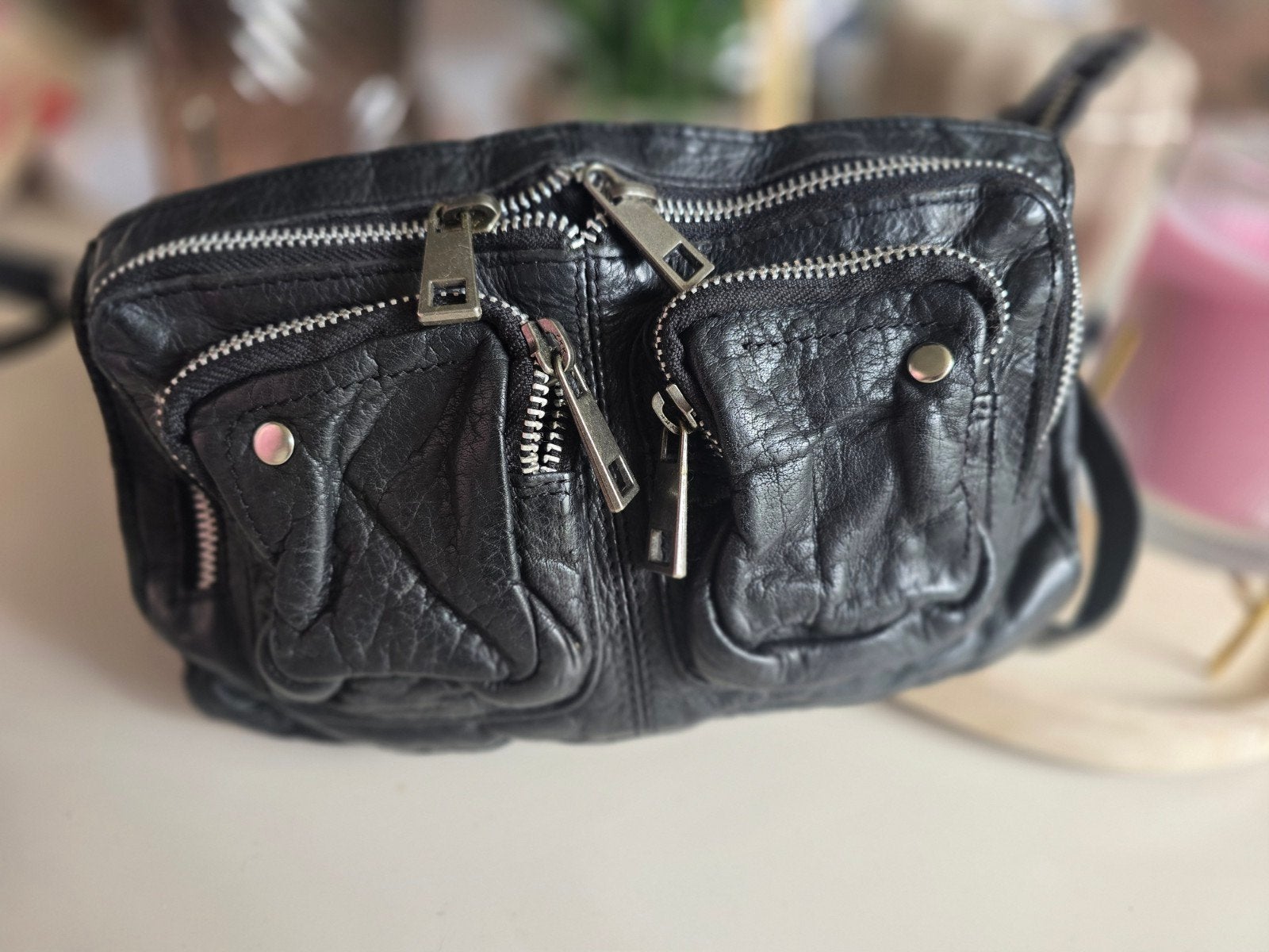 Nunoo, Sieraden, Tassen en Uiterlijk, Tassen | Damestassen, Ophalen, Gebruikt, Zwart
