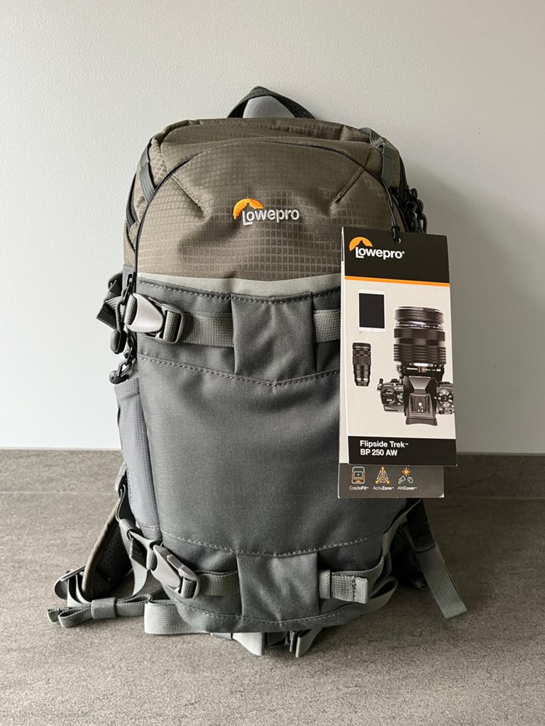Lowepro Flipside Trek 250 AW - NIEUW, Ophalen of Verzenden, Nieuw, Rugtas, Lowepro