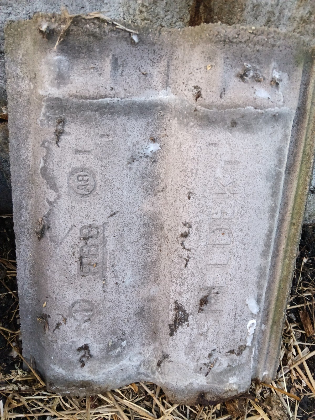 Gratis sneldek beton RBB dakpannen (ca. 1100 stuks), Ophalen, Gebruikt, Steen of Klei, 15 m² of meer