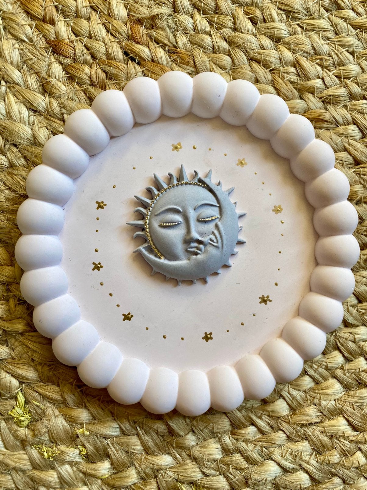 Zon & maan ornament, Ophalen of Verzenden, Nieuw, Overige kleuren, Overige materialen