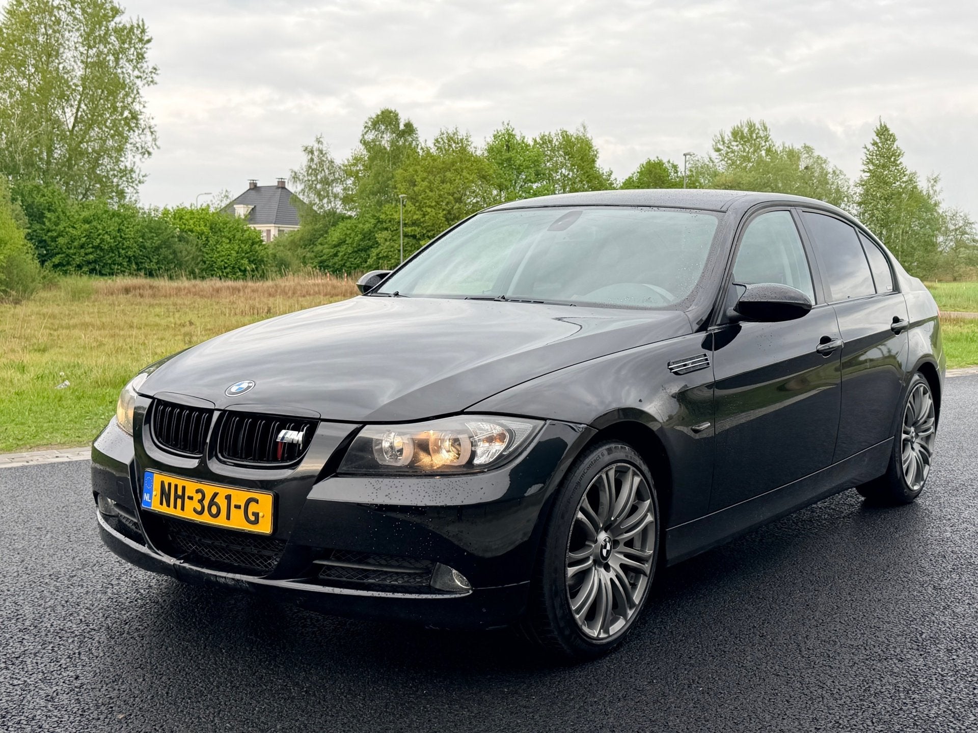 BMW 3-serie 320i Dynamic Executive Automaat, Zwart, 4 cilinders, 150 pk, Zwart