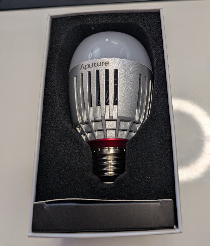 Aputure Accent B7c RGBWW Smart Bulb – nieuw, Audio, Tv en Foto, Fotografie | Fotostudio en Toebehoren, Ophalen of Verzenden, Nieuw