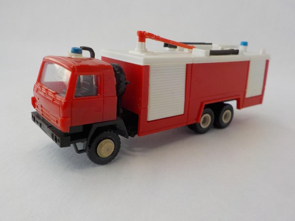 MAB mobile, Tatra 815 TLF Flughafen-Feuerwehr 6x6, Ophalen of Verzenden, Zo goed als nieuw, Overige typen, Overige merken