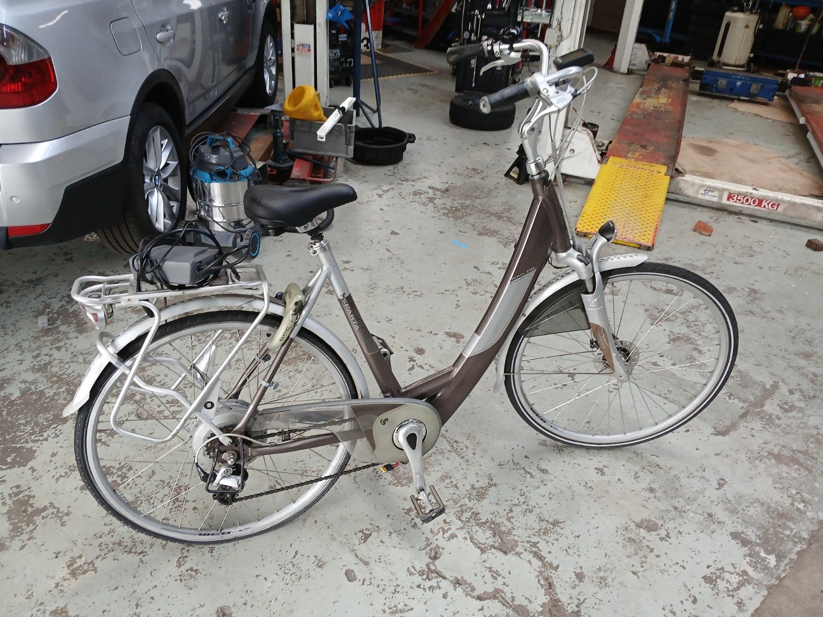Sparta Ion GL Elektrische Fiets - opknapper achterband lek, Sparta, Gebruikt, Info@sparta.nl, Ophalen of Verzenden