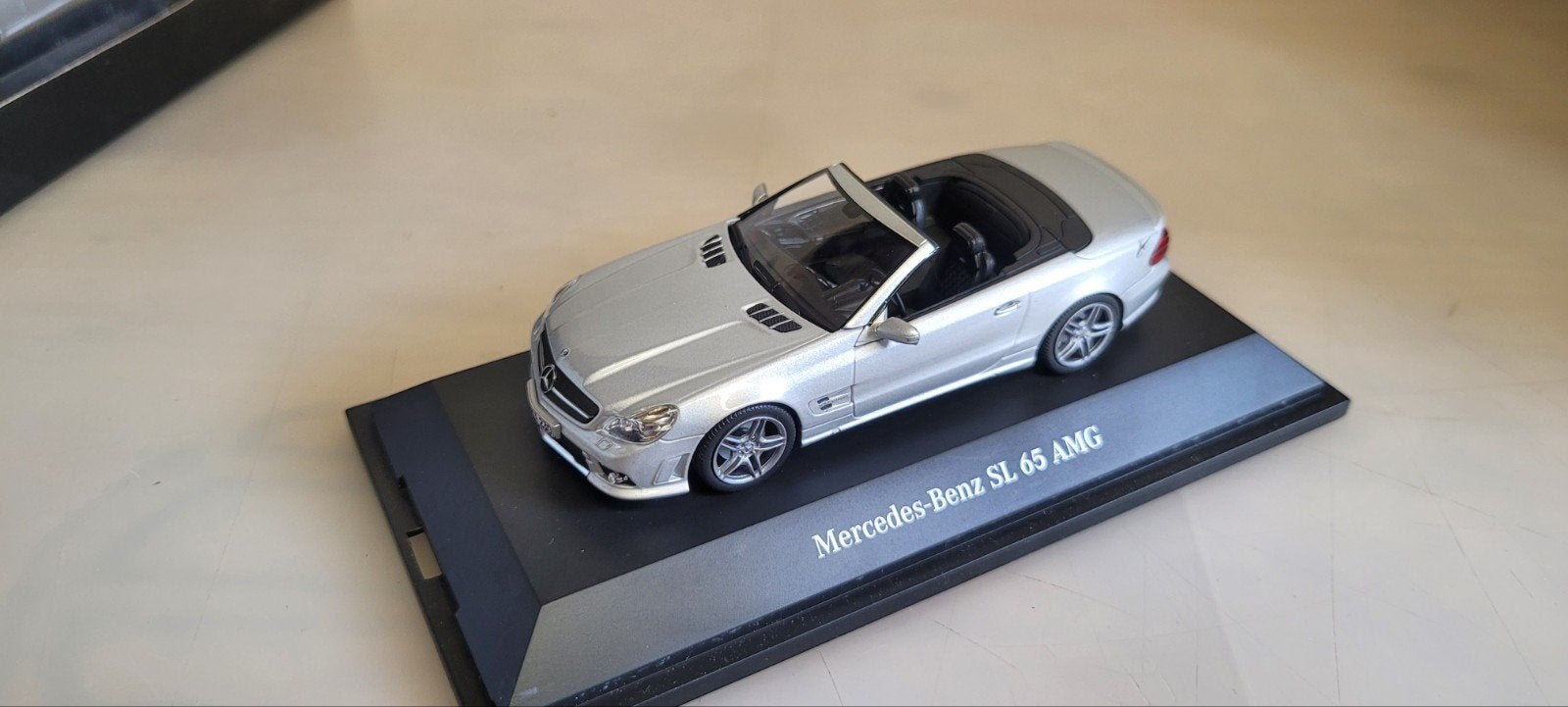Minichamps Mercedes SL 65 AMG, Hobby en Vrije tijd, Ophalen of Verzenden, Zo goed als nieuw, Auto, MiniChamps