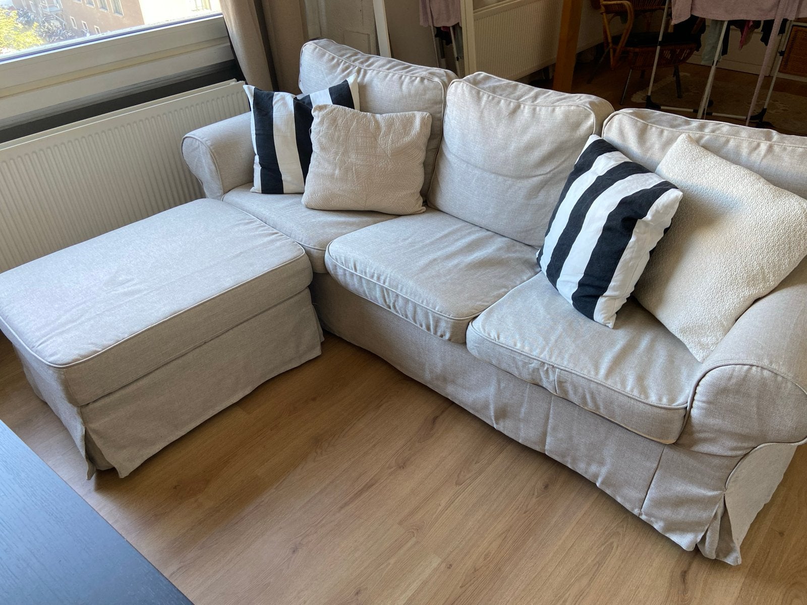 IKEA Ektorp 3-zitsbank met voetenbank - Hillared beige, Ophalen, Gebruikt, Driepersoons, 75 tot 100 cm
