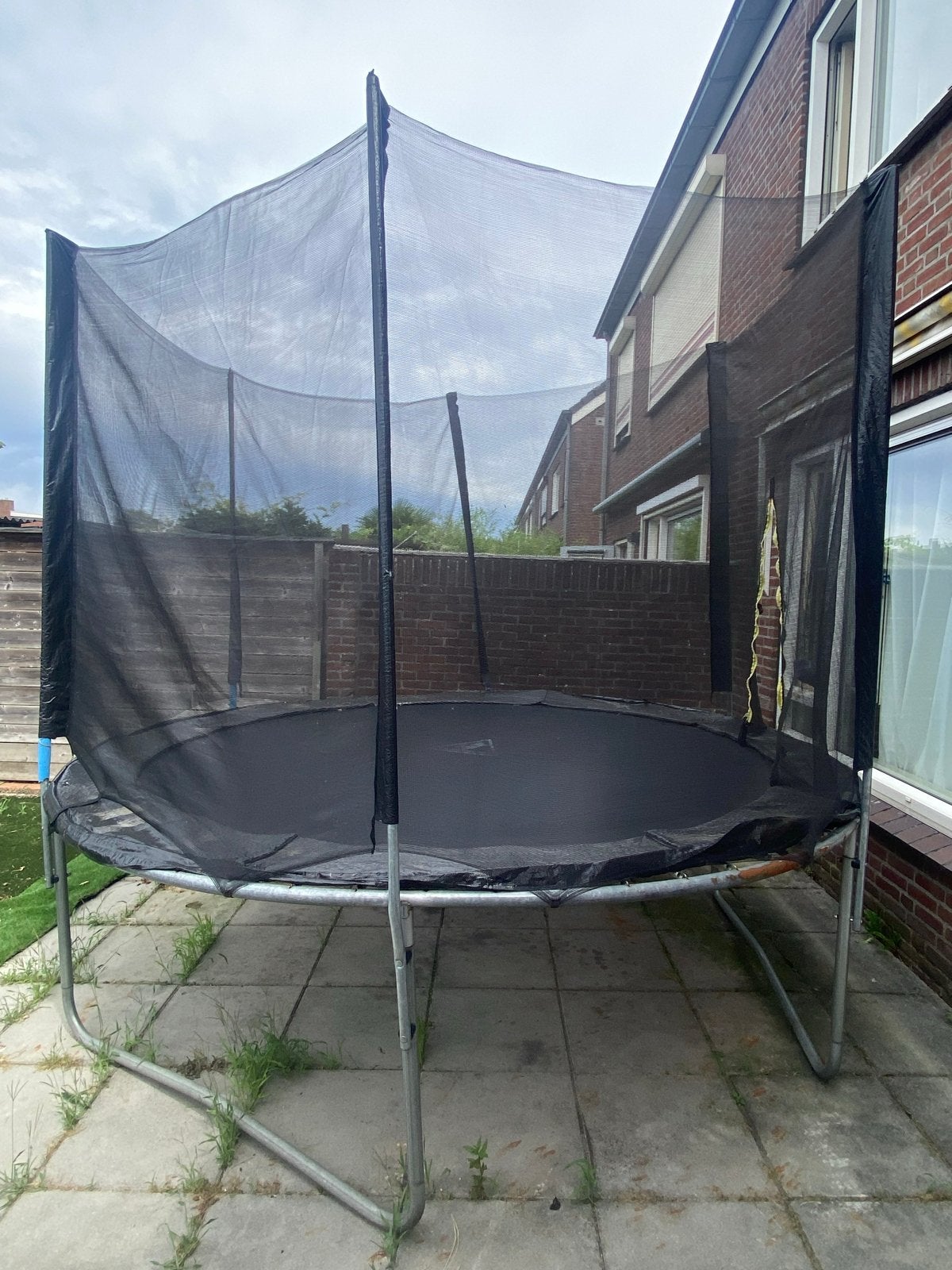 Gratis Trampoline 3.05 m met veiligheidsnet erg stevig, Ophalen of Verzenden, Gebruikt