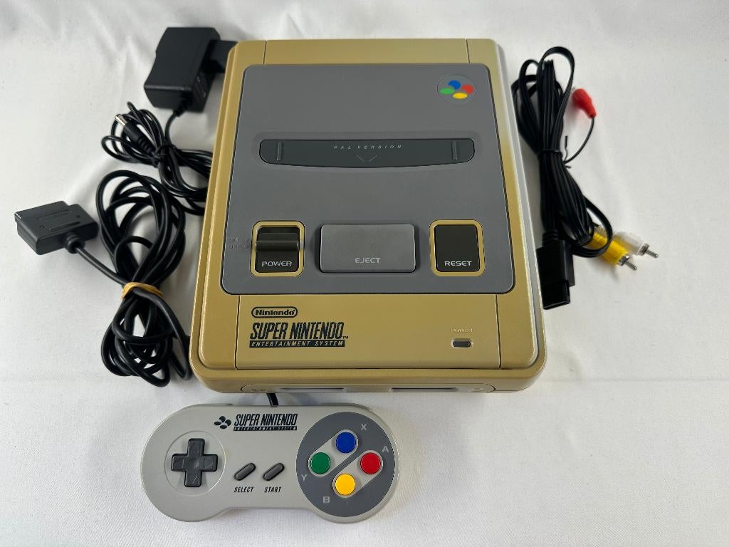 Super Nintendo Console + Controller & Kabels - SNES, Nintendo, Gebruikt, Onbekend, Ophalen of Verzenden