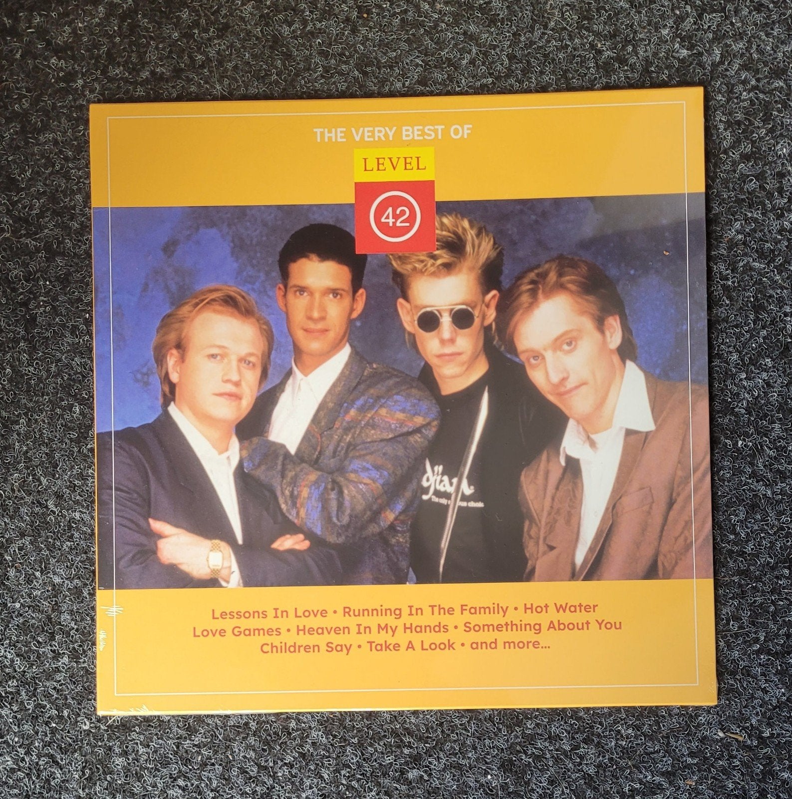 Level 42, Geseald, Ophalen of Verzenden