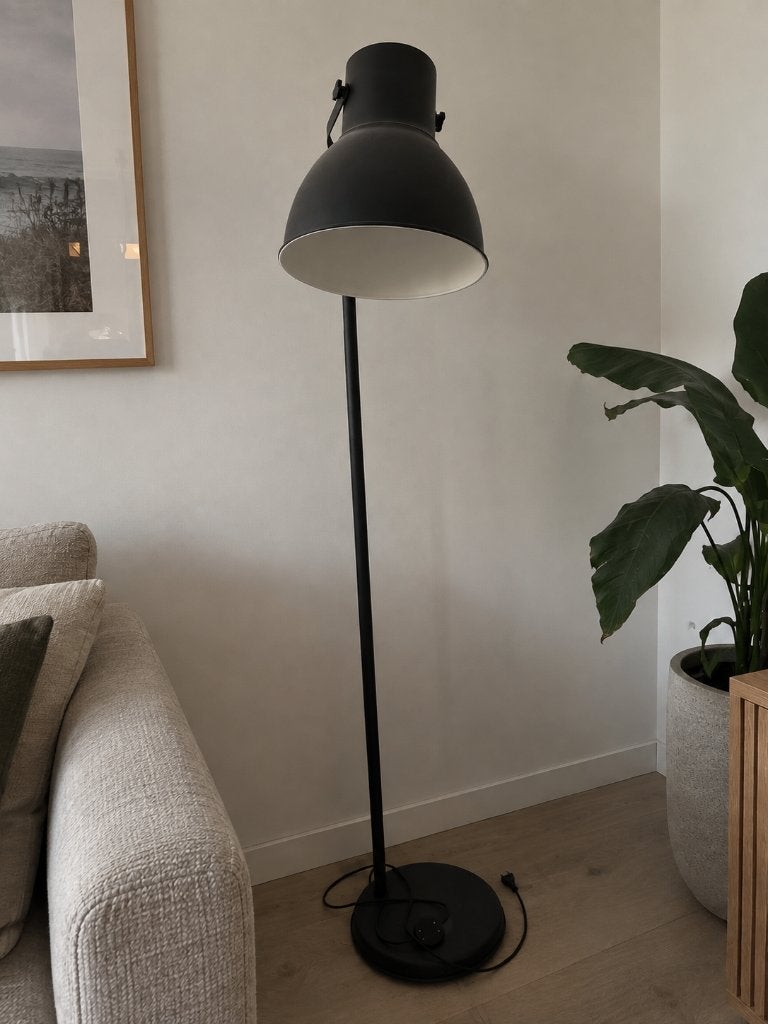 Ikea Hektar vloerlamp donkergrijs, Ophalen, Zo goed als nieuw, 150 tot 200 cm