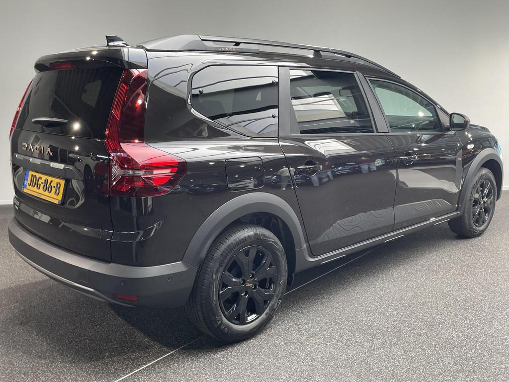 Dacia Jogger 1.6 Hybrid 140 Extreme 7p. | Navigatie | Camera, Auto's, Dacia, 4 cilinders, Met garantie (alle), 7 stoelen, Zwart