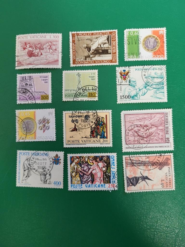 Vaticaan Postzegels Collectie - Jaren '60 en '80, Postzegels en Munten, Postzegels | Volle albums en Verzamelingen, Buitenland