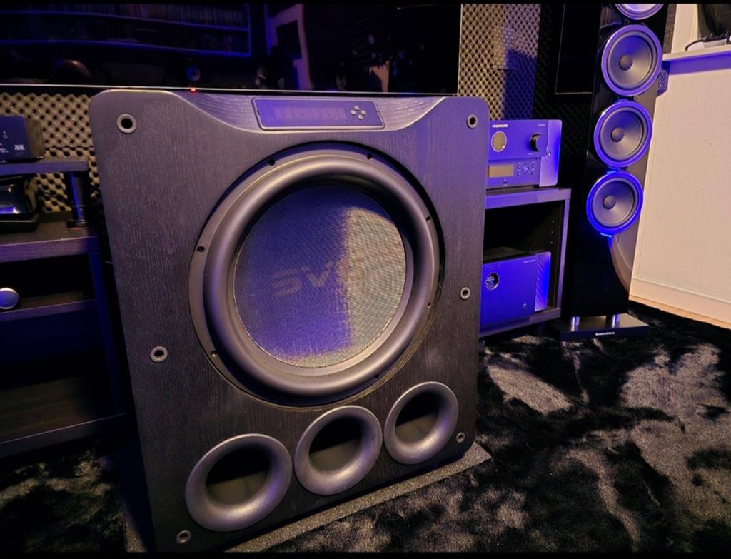 Svs pb16 ultra, Audio, Tv en Foto, Luidsprekers, Subwoofer, Zo goed als nieuw, 120 watt of meer, Ophalen