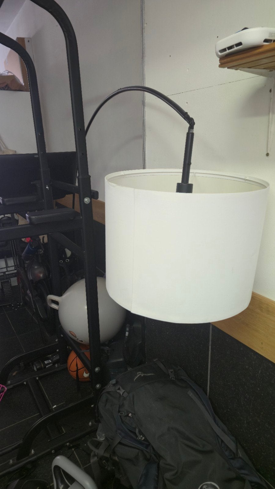 IKEA Boja Arc Lamp - Zwart met Witte Kap, Gebruikt, Modern, Scandinavisch, Ophalen of Verzenden, Stof