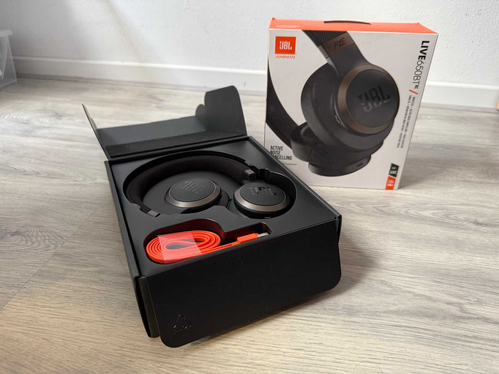 JBL Live 650BTNC Draadloze Over-Ear Koptelefoon Zwart, JBL, Bluetooth, Ophalen of Verzenden, Zo goed als nieuw