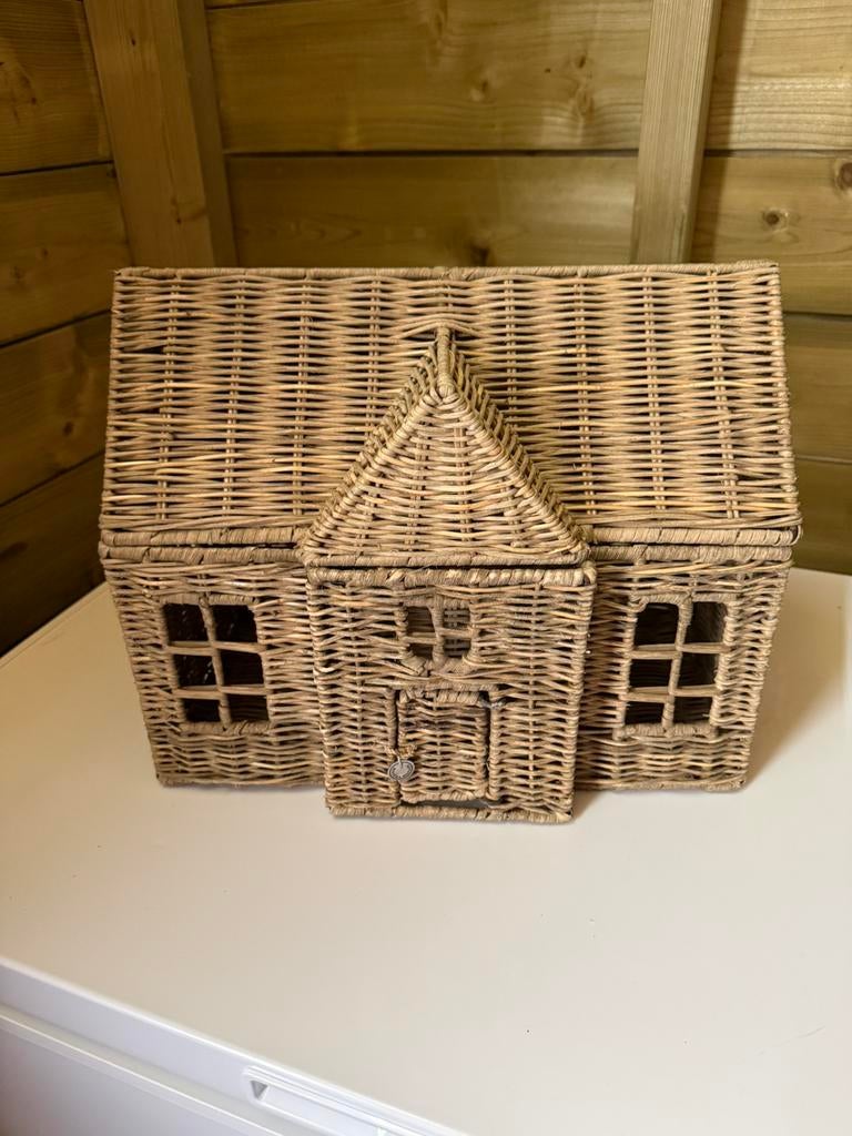 RM rotan huis mand, Huis en Inrichting, Ophalen of Verzenden, Zo goed als nieuw, Rond, Riet
