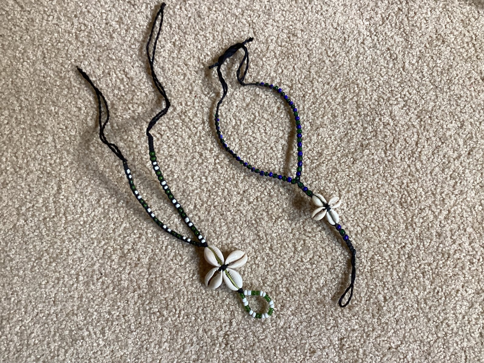 Enkel / teenbandje NIEUW met kauri schelpjes 2 x € 6, Ophalen of Verzenden, Nieuw