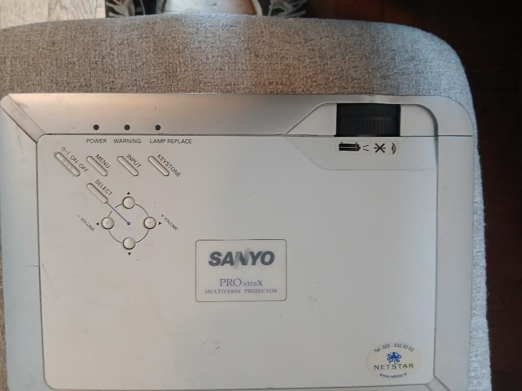Beamer Sanyo PLC/XU74 2500 lumen, Ophalen, Gebruikt, Sanyo, LCD