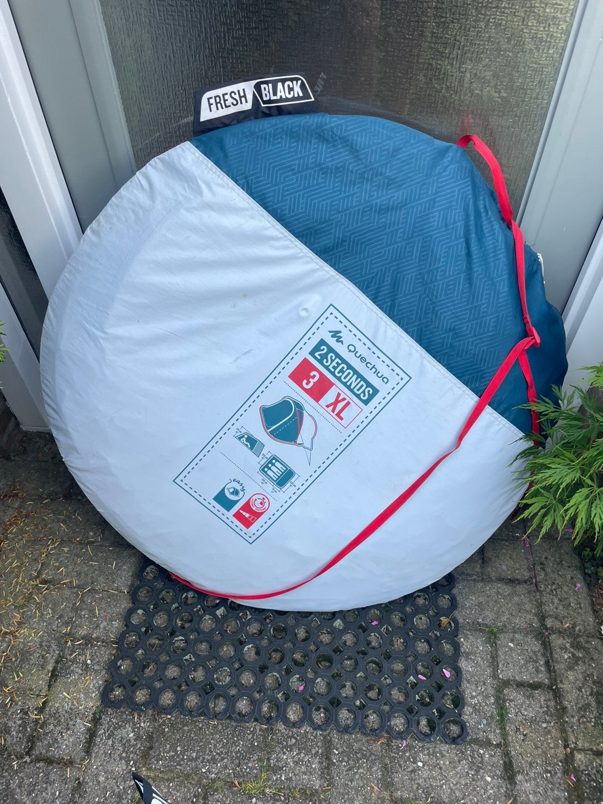 Quechua 2sec  3 persoons tent XXL FRESH BLACK, Ophalen of Verzenden, Gebruikt, Tot en met 3