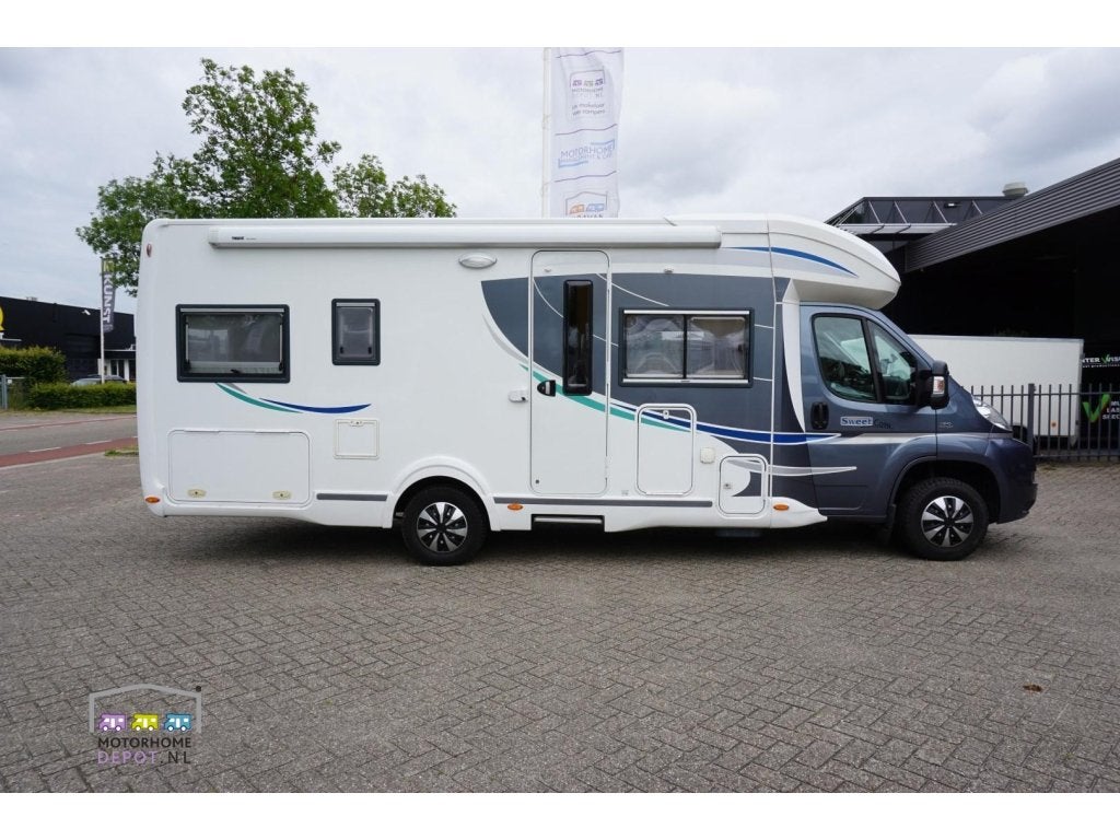 Caravans And Camping Chausson