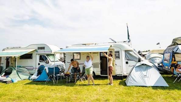 Lowlands ’26 Camper Camping excl. Stroom 1 ticket, Tickets en Kaartjes, Evenementen en Festivals, Drie personen of meer, Meerdaags