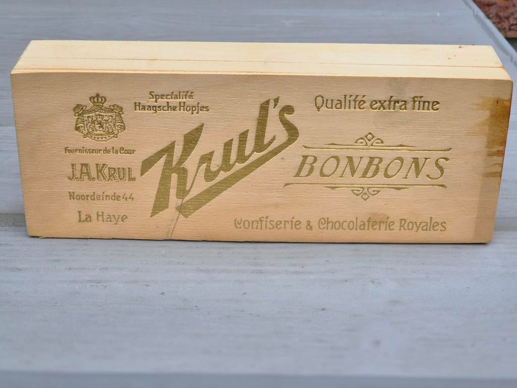 Krul Den Haag  Bonbons houten kist, Verzamelen, Blikken, Ophalen of Verzenden, Gebruikt, Overige