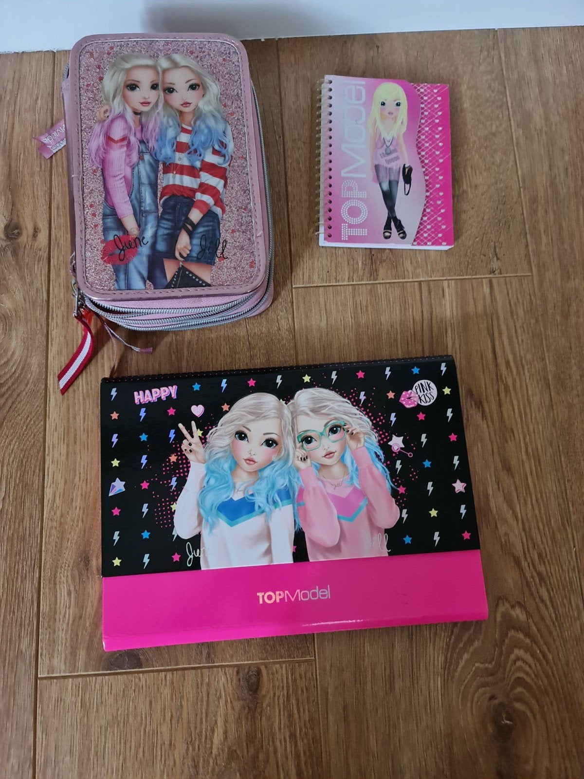 Topmodel pakket Etui, Briefpapier, Notitieboekje, Ophalen of Verzenden, Zo goed als nieuw, Knutselen