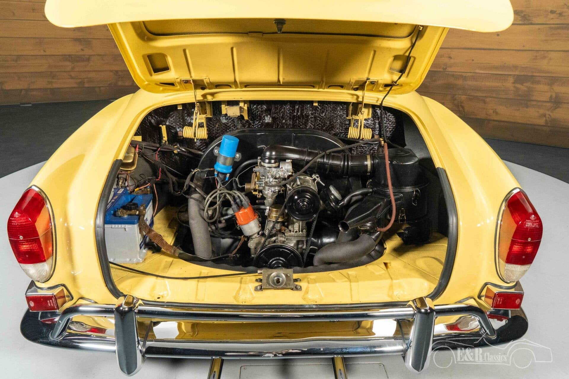 Volkswagen Karmann Ghia Cabriolet | 1971, foto 5