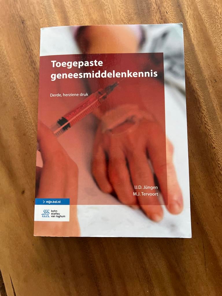 Toegepaste geneesmiddelenkennis - J.D. Jungen, M.J. Tervoort, Ophalen, Beta, Zo goed als nieuw, HBO