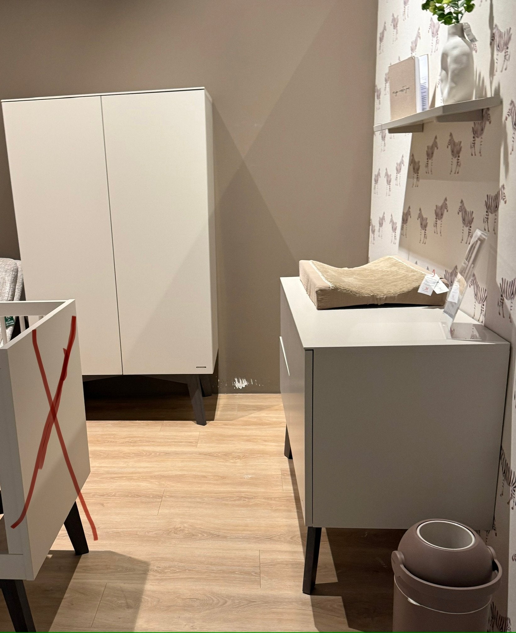 Kidsmill Sixties Oatmeal Kast en Commode, Kinderen en Baby's, Ophalen of Verzenden, Zo goed als nieuw, Jongetje of Meisje