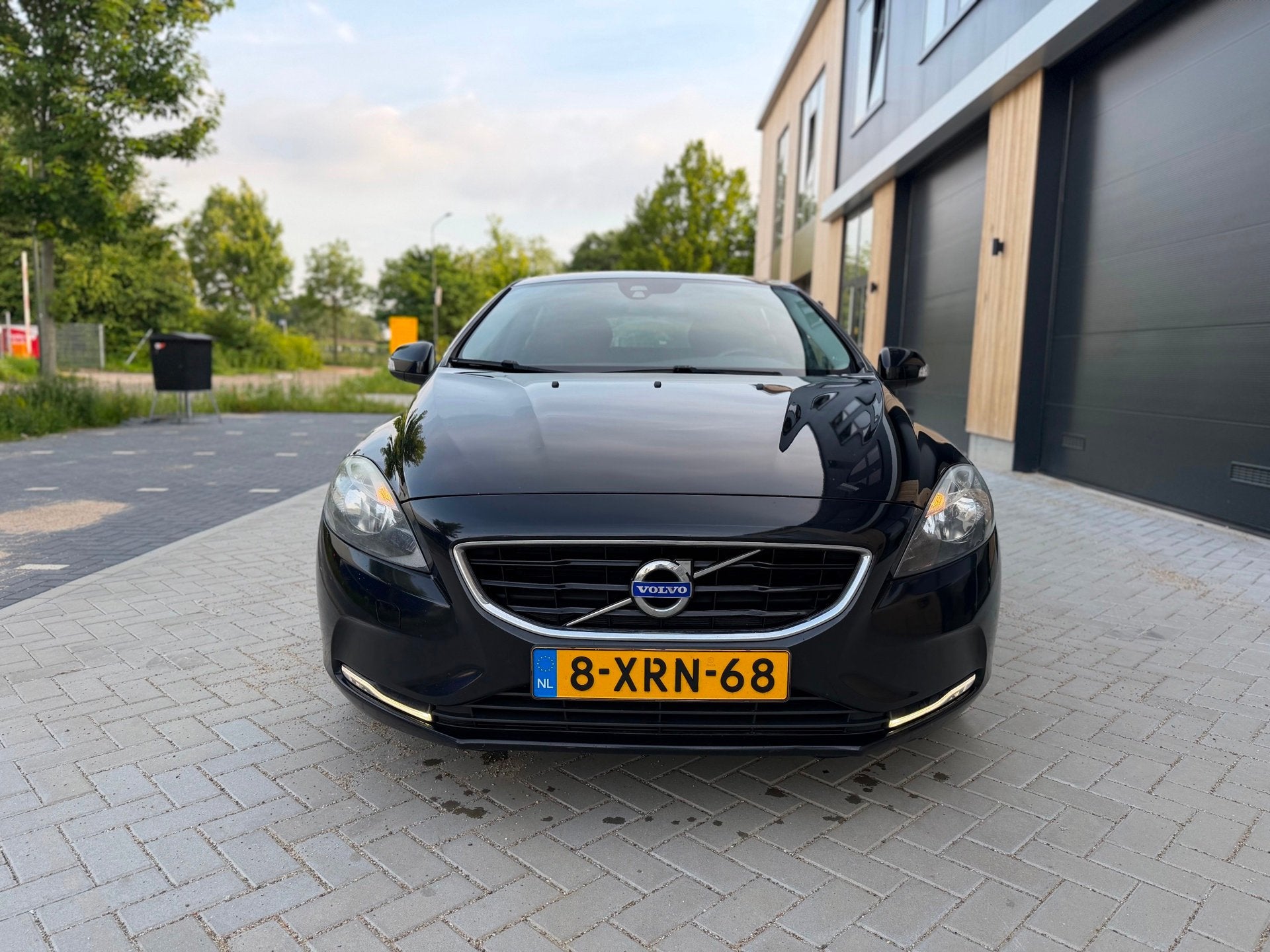 Volvo V40 2.0 D4 190PK Business (bj 2014) CLIMA/NAVI/PARKS/A, Auto's, Voorwielaandrijving, Euro 5, Stof, Gebruikt