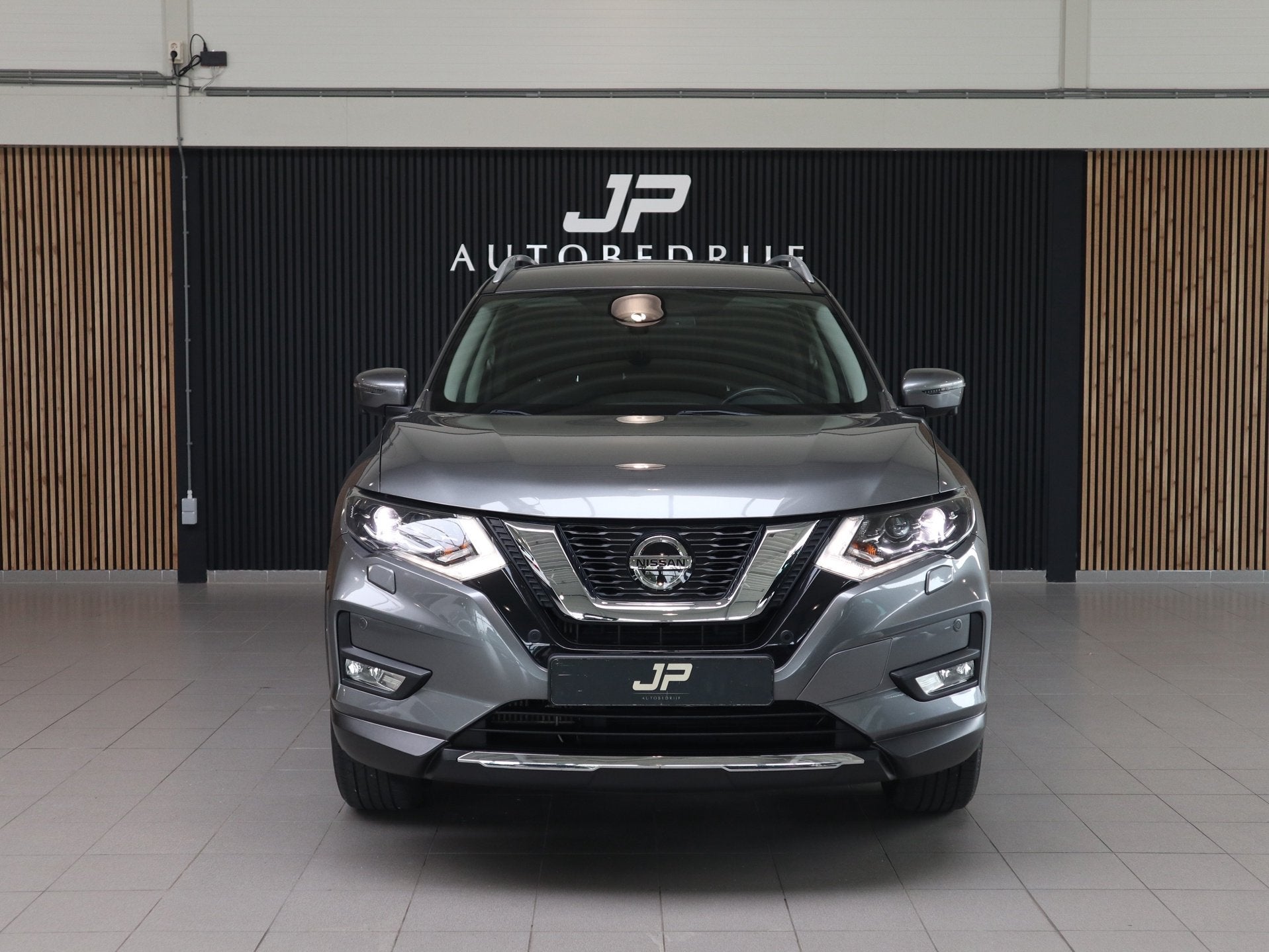 Foto 16 van Nissan X-Trail 1.3 DIG-T N-Connecta AUTOMAAT|CRUISE|NAVI|TRE
