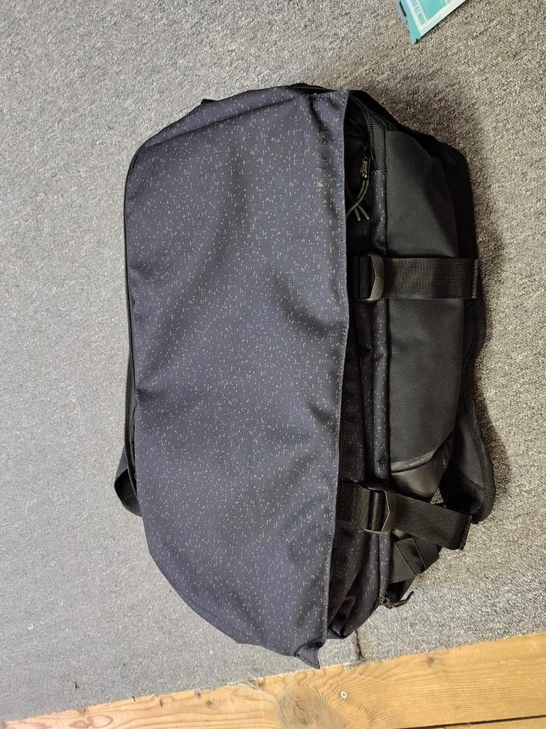 Decathlon Kipsta cabin rugzak, uitvouwbaar, Ophalen, Zo goed als nieuw, Overige merken