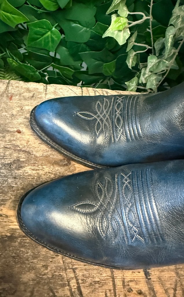gewoon Nieuwe prachtige laarzen van sendra maat 41, Kleding | Dames, Schoenen, Blauw, Ophalen of Verzenden, Zo goed als nieuw