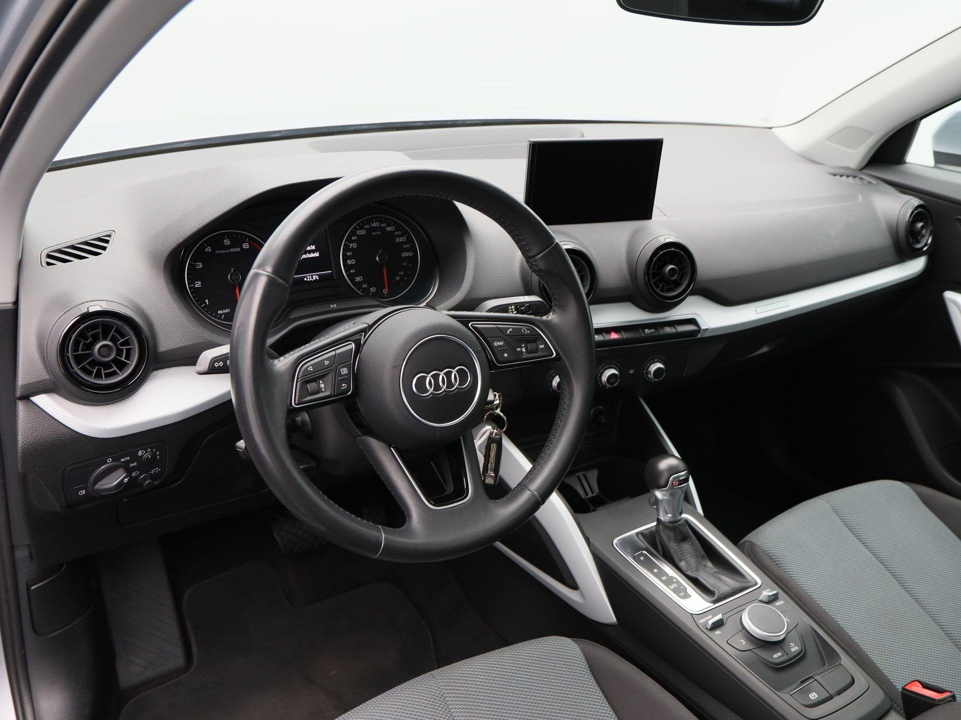 Audi Q2 1.4 TFSi 150 Pk CoD Design Pro Line | Panoramadak |, Auto's, Dealer onderhouden, Stof, Gebruikt, 4 cilinders