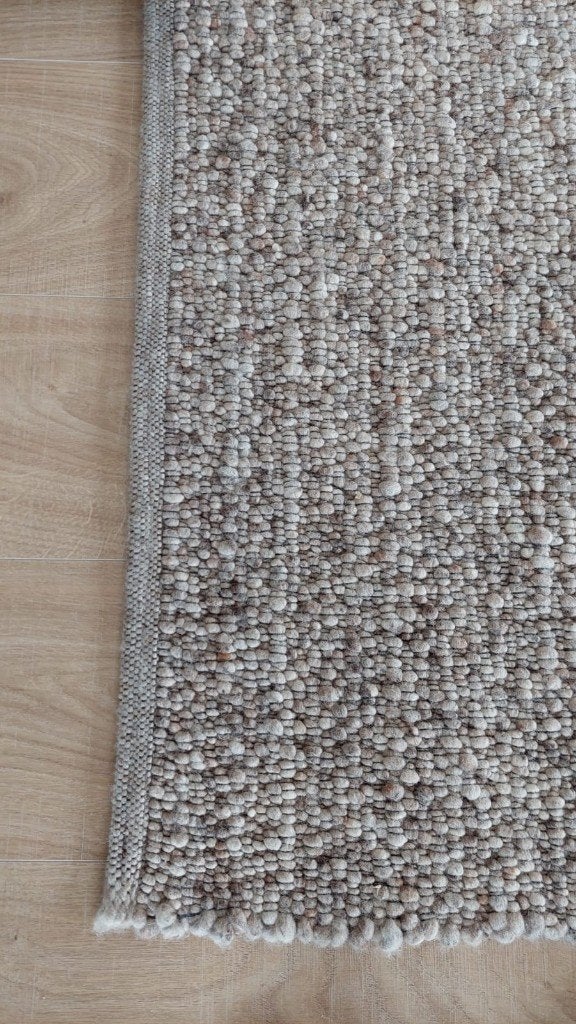 Wollen vloerkleed Perletta 260 x 310, Ophalen, 200 cm of meer, Zo goed als nieuw, 200 cm of meer