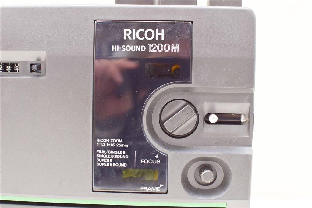Ricoh Hi-Sound 1200m Proyector 48858, Audio, Tv en Foto, Diaprojectors, Ophalen of Verzenden, Gebruikt