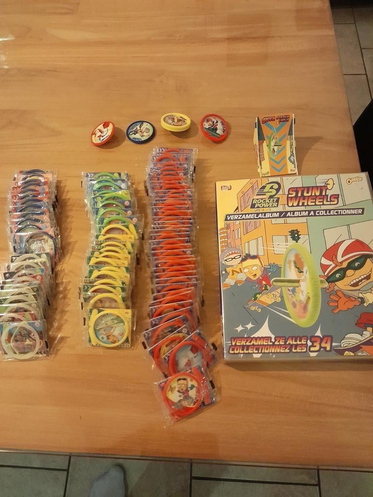 Stunt Wheels Verzamelalbum + bijna complete collectie, Verzamelen, Ophalen of Verzenden, Zo goed als nieuw