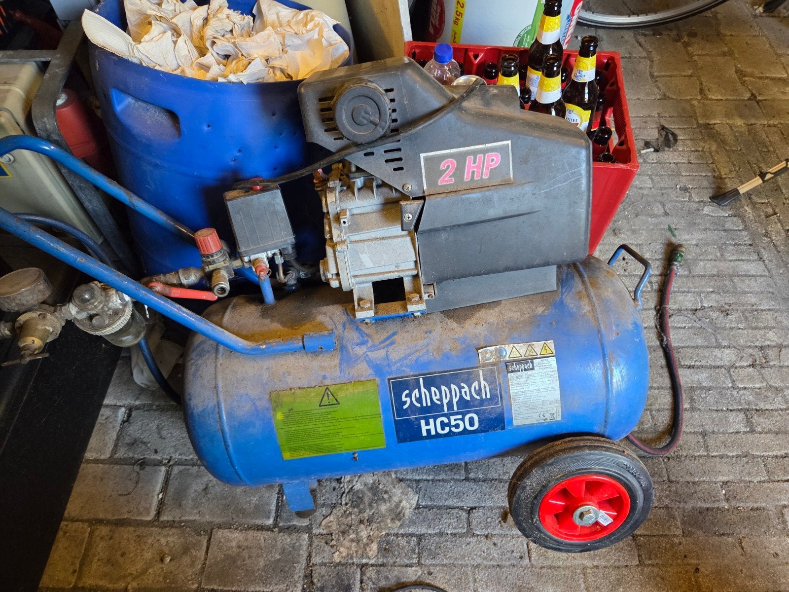 Scheppach HC50 Compressor - 2 PK, 50 liter tank, Doe-het-zelf en Verbouw, Ophalen, Gebruikt, 6 tot 10 bar, 25 tot 100 liter