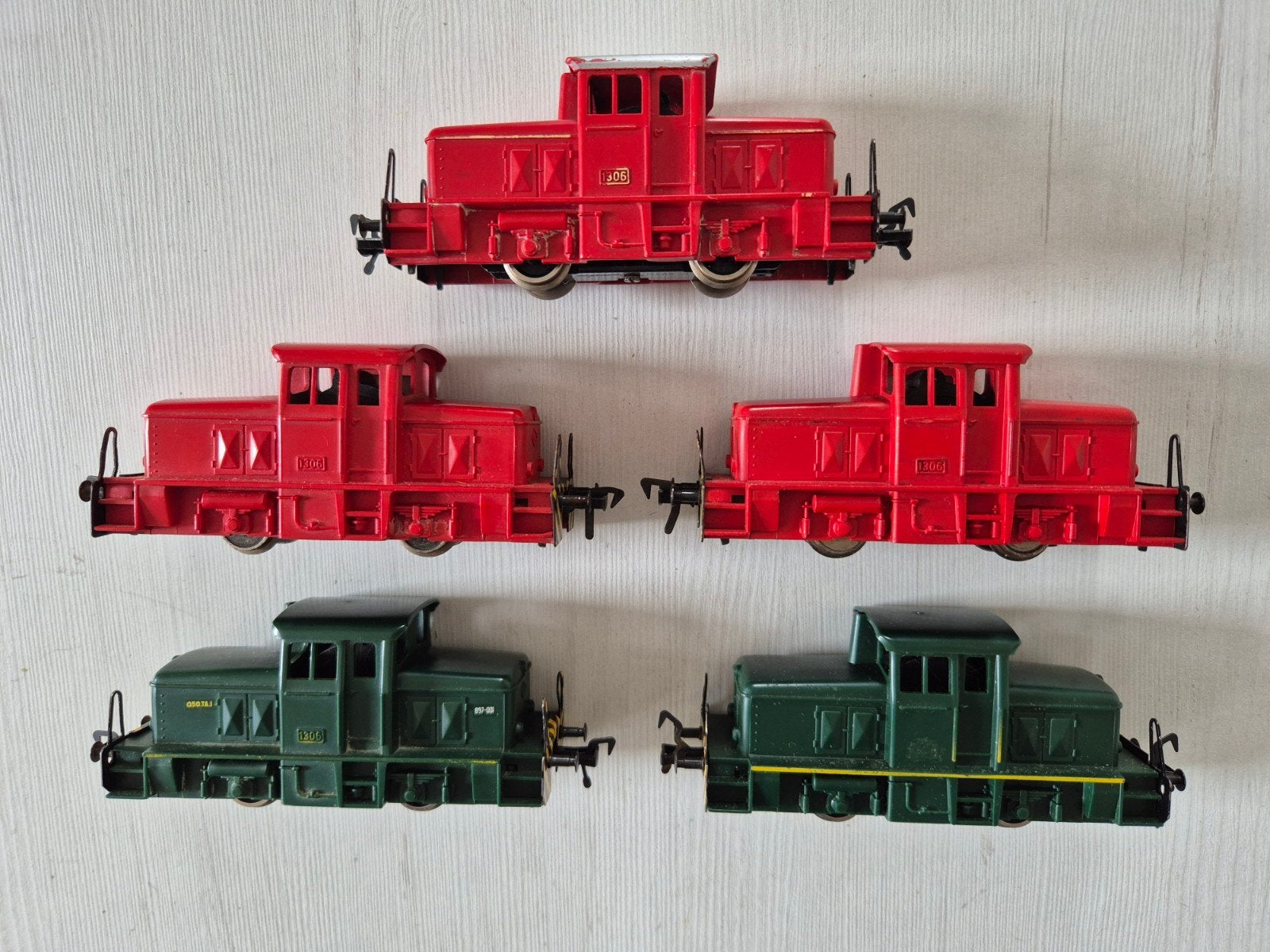 5 Fleischmann H0 diesellocs 1306, Gebruikt, Fleischmann, Ophalen of Verzenden, Gelijkstroom