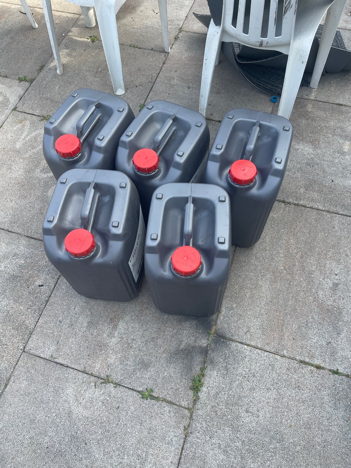 5x 20L jerrycans - Ideaal voor brandstof of vloeistoffen, Auto-onderdelen, Overige Auto-onderdelen, Ophalen of Verzenden, Gebruikt