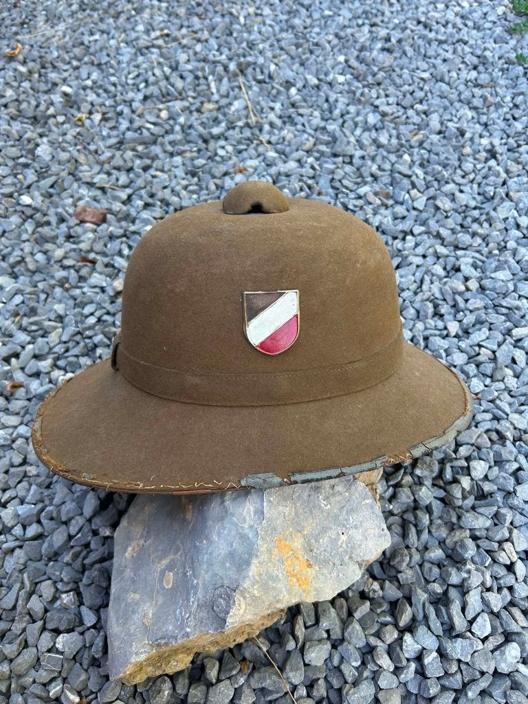Duitse helm WO2, Verzamelen, Militaria | Tweede Wereldoorlog, Ophalen of Verzenden, Duitsland, Helm of Baret